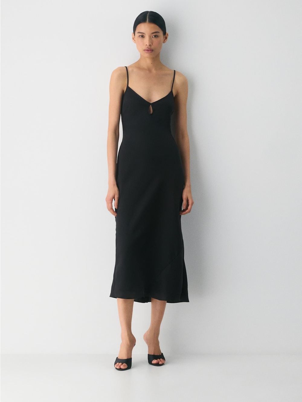 Aritzia Duskfall Satin Dress Size M NWT